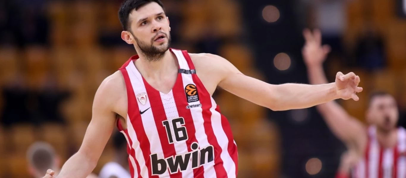 Ολυμπιακός: Θετικός στον κορωνοϊό και ο Κώστας Παπανικολάου